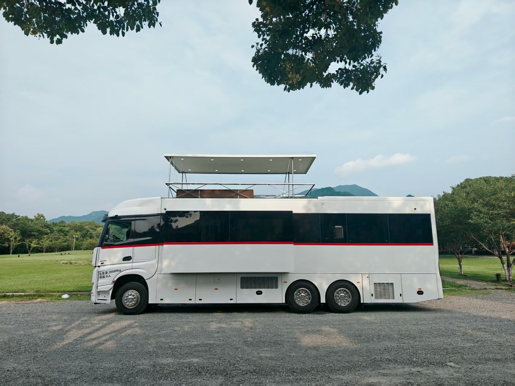 12米奔驰房车A款